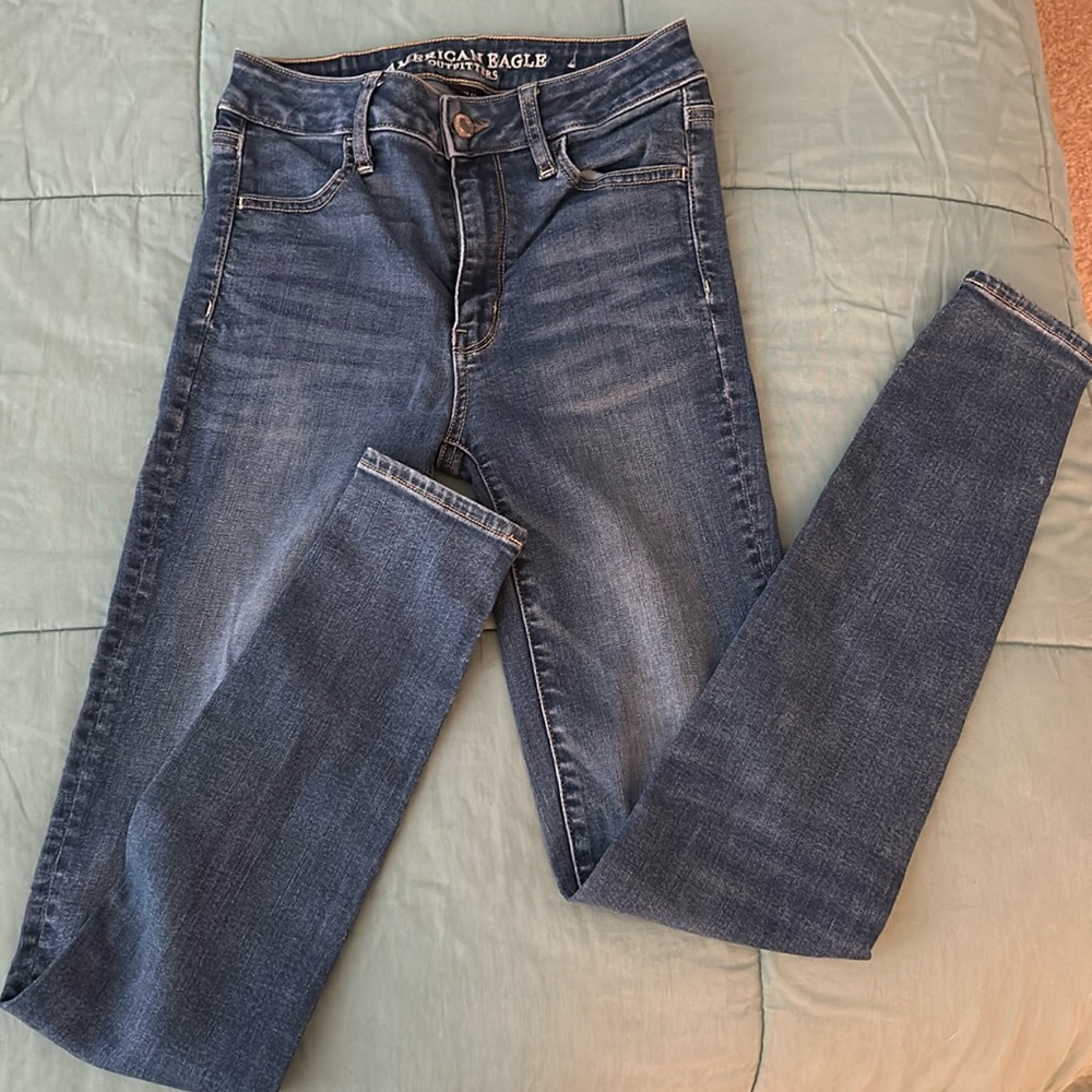 American Eagle super stretch jeans